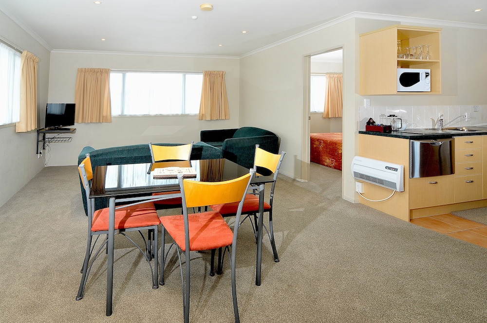 Family Apartment, 2 Bedrooms - Photo 6