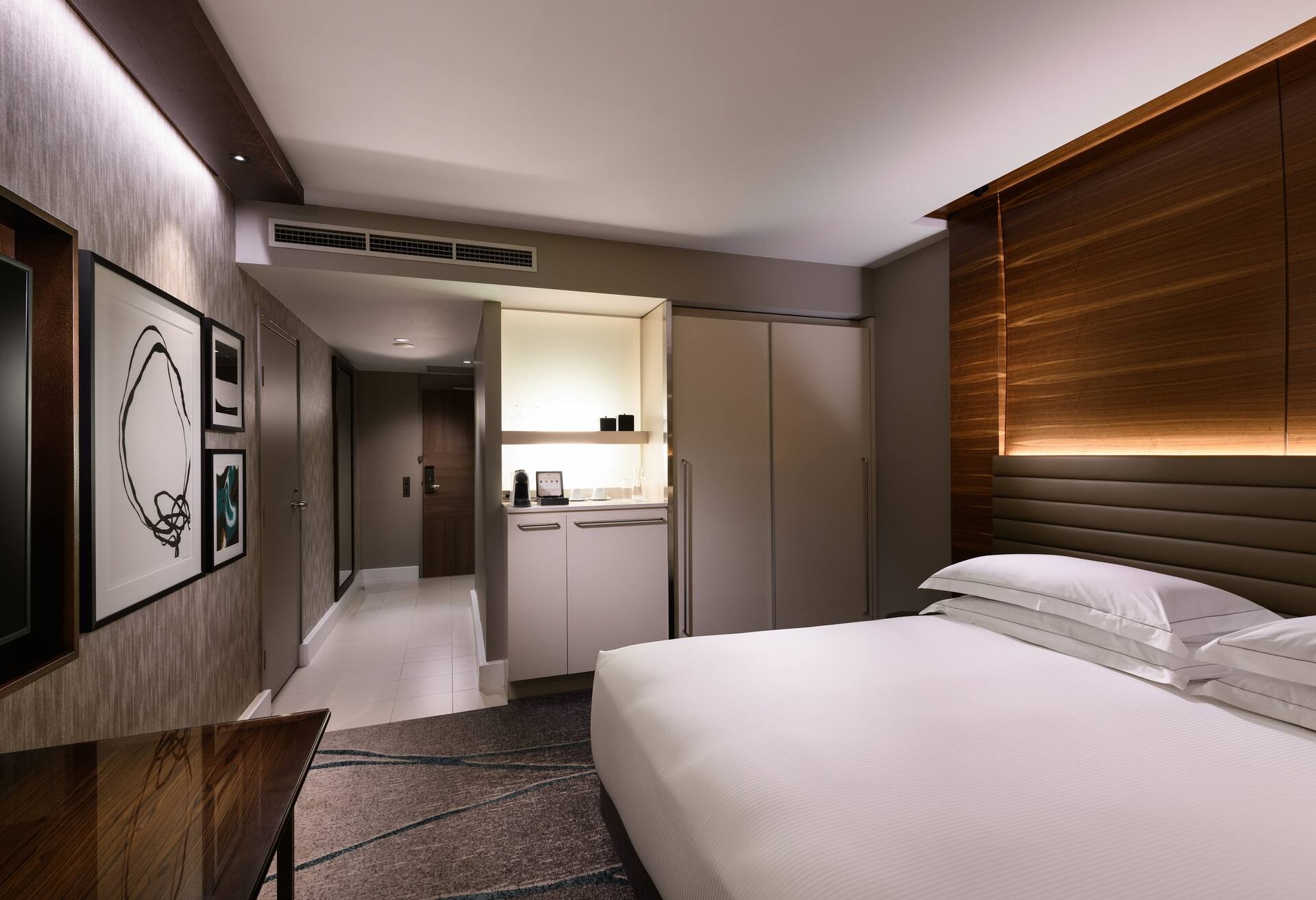 King Deluxe Room