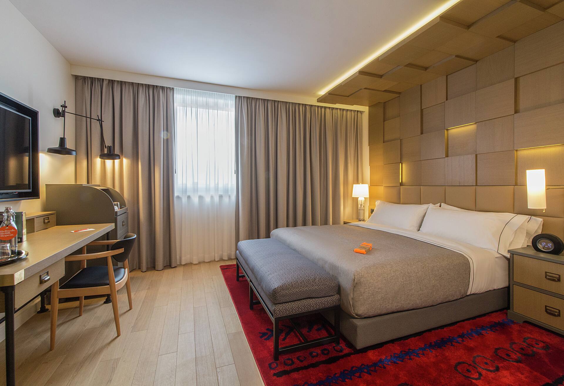 King Accessible Room