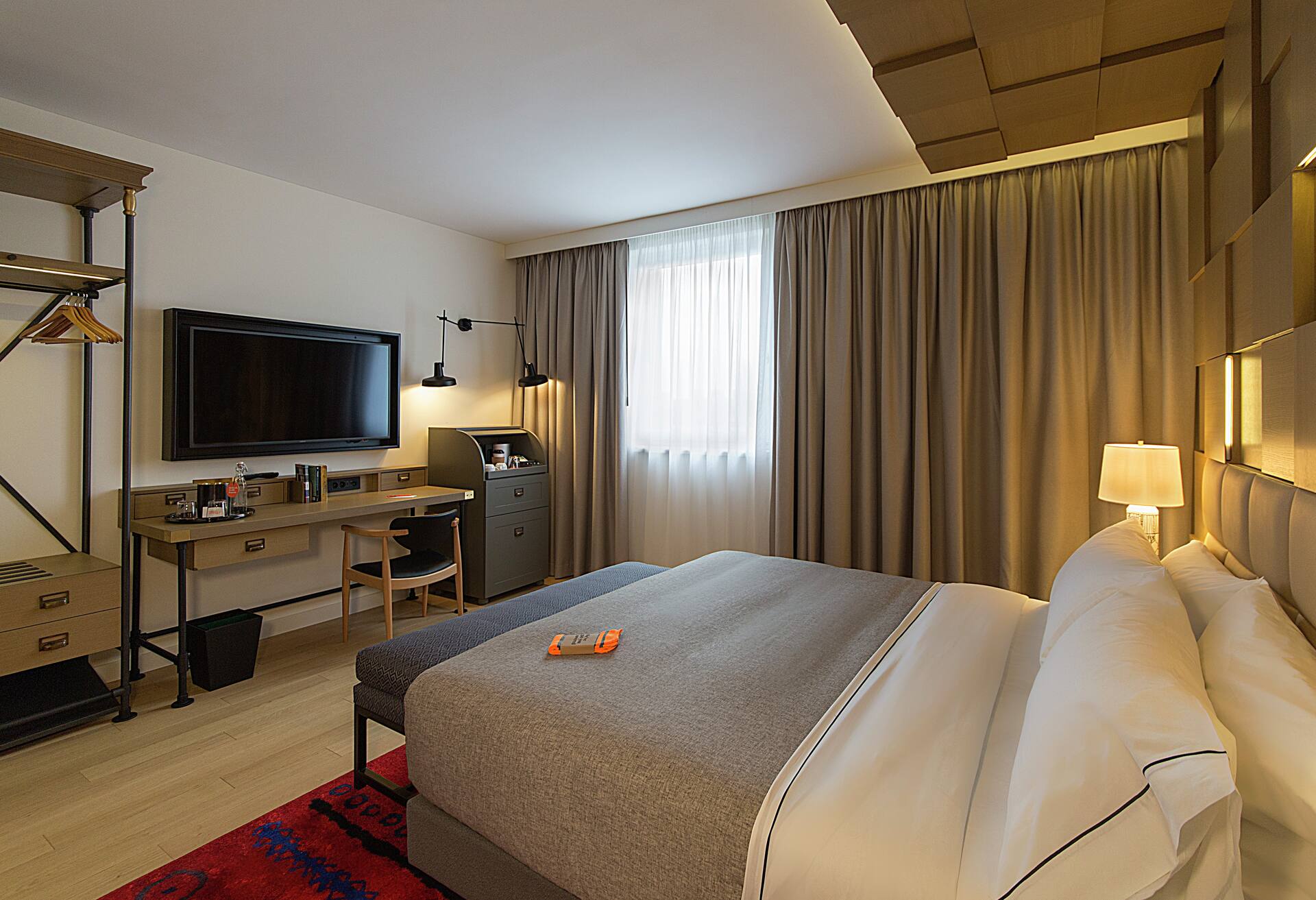 King Accessible Room