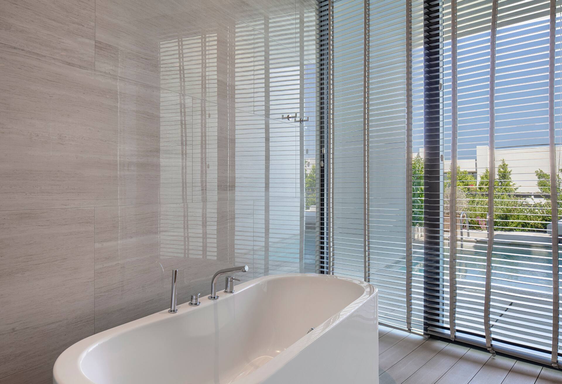King Junior Suite with Private Pool