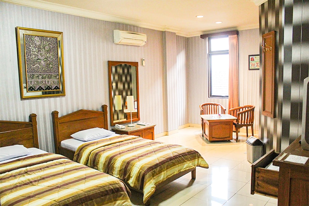 Classic Twin Room - Photo 5