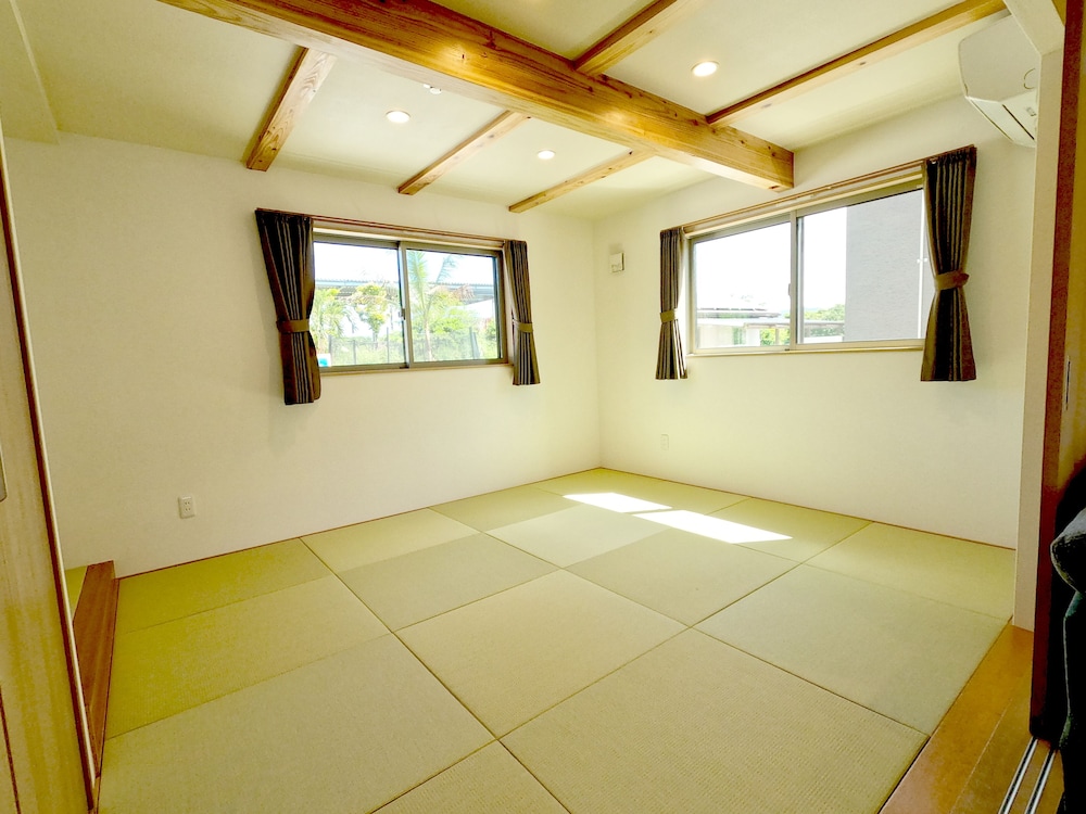 Extra Type of the 3rd Village (2Double beds, Japanese Futons are arranged for 3rd & more guests)