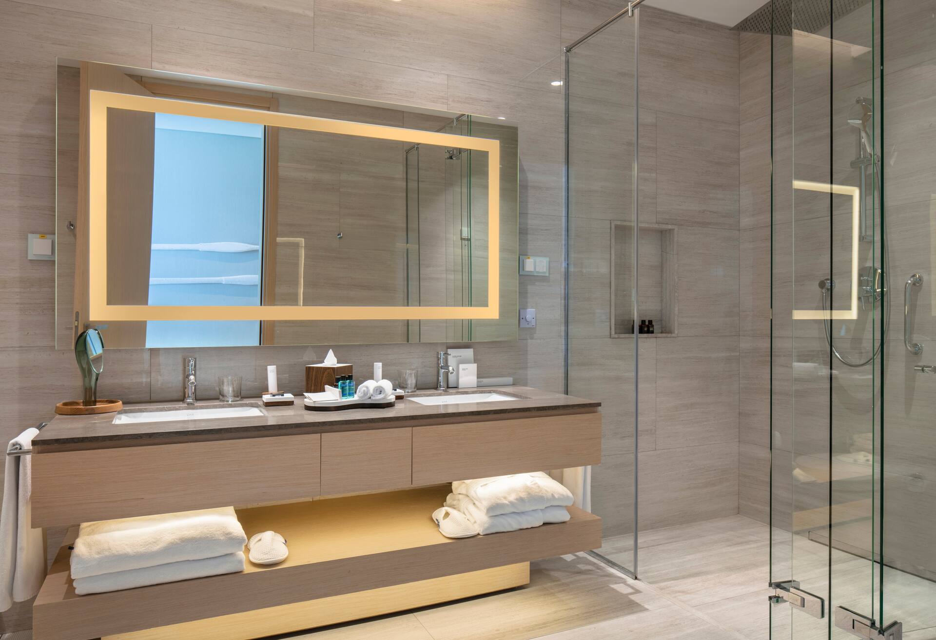 Aegean Suite with Private Pool thumbnail 5