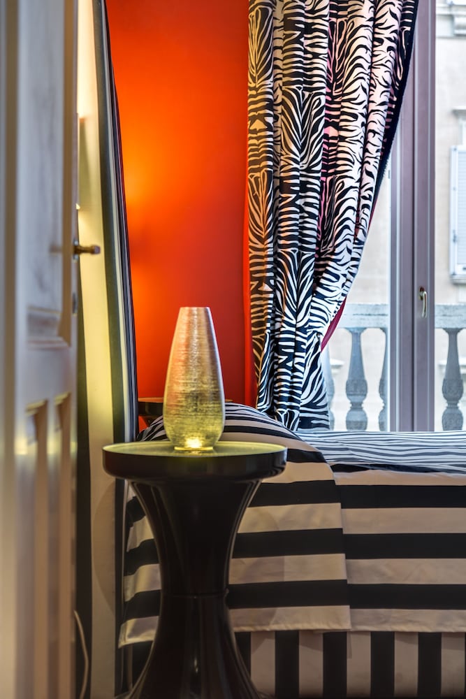 Superior Double Room (Street View) photo 1