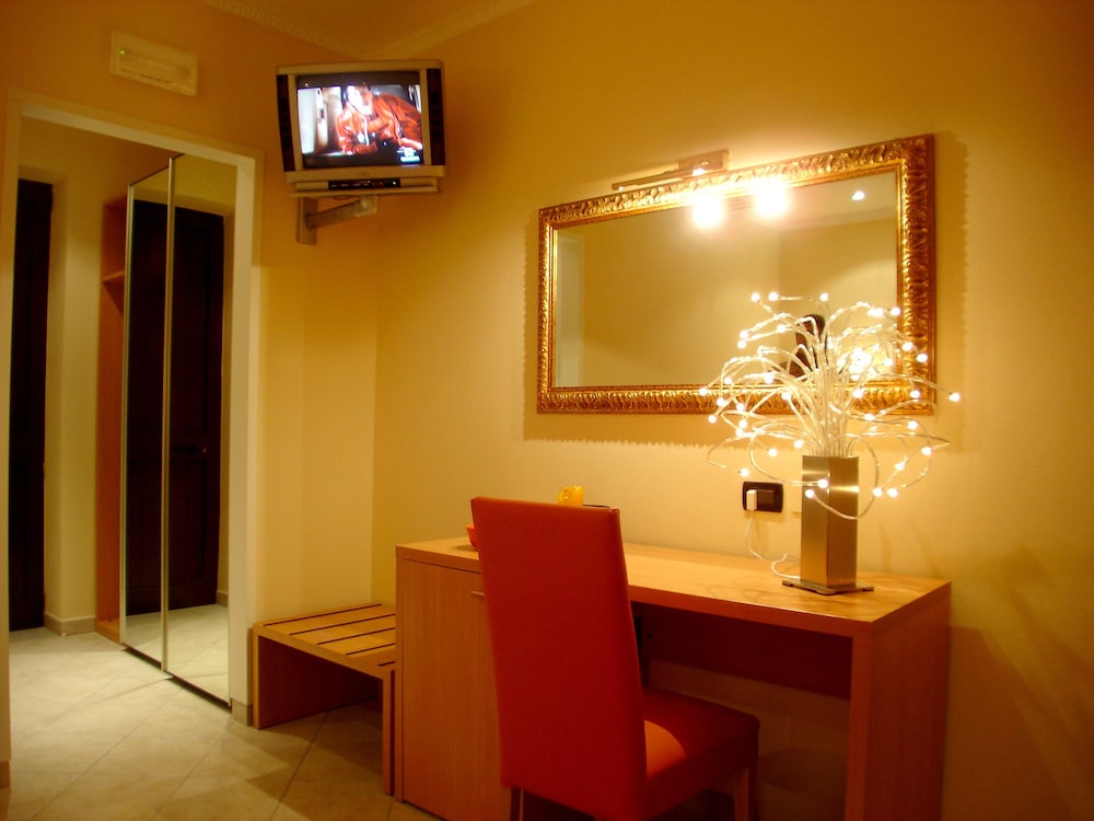 Basic Double Room photo 1