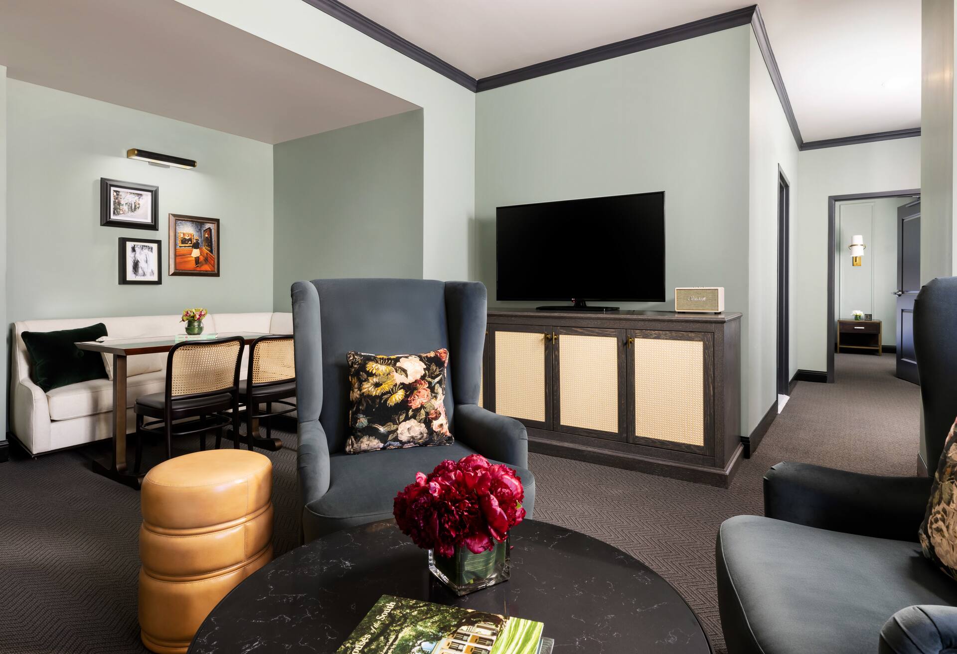 1Kg 1 Bdrm Suite City View Hearing Accessible photo 3