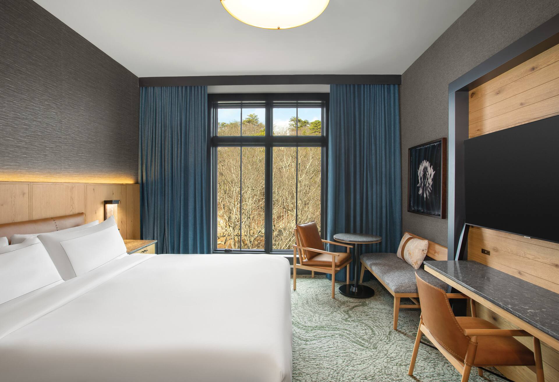 1 King Bed Resort View photo 1