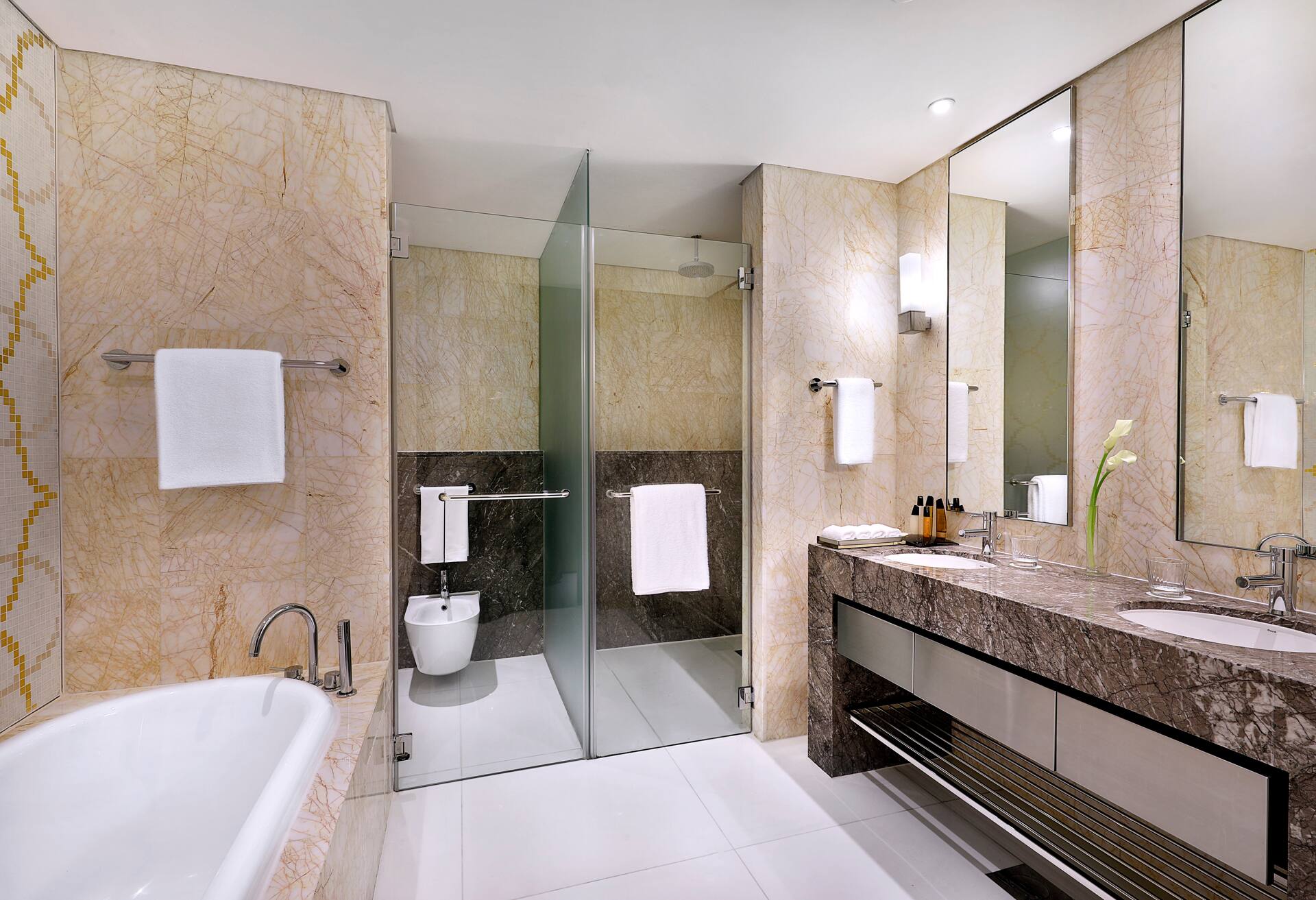 King Deluxe Family Connecting Room Sea View photo 2