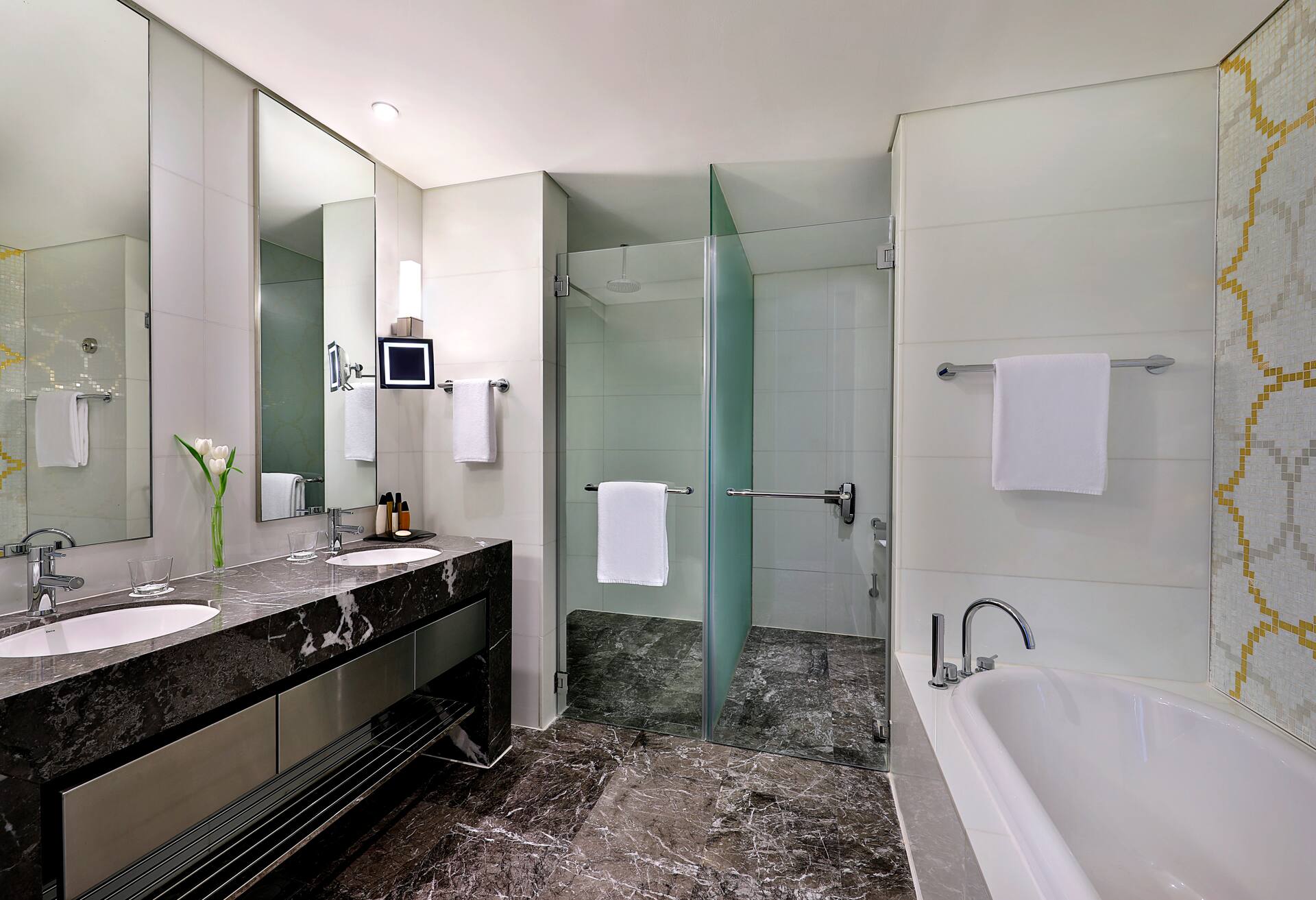 King Grand Premier Room with Sea View — photo 2