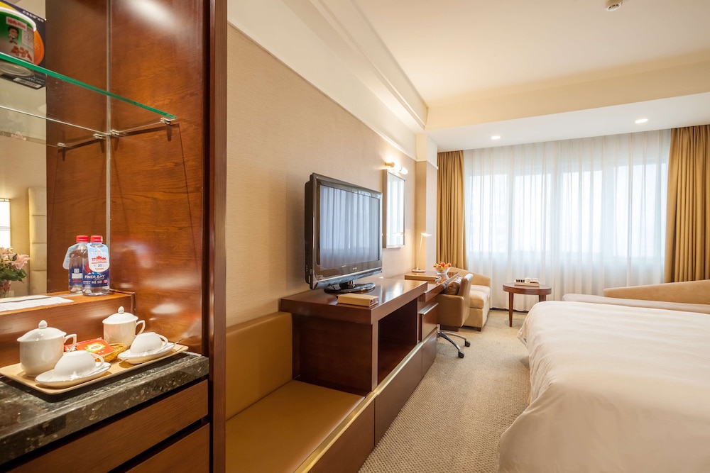 Business Room, 1 King Bed, Non Smoking