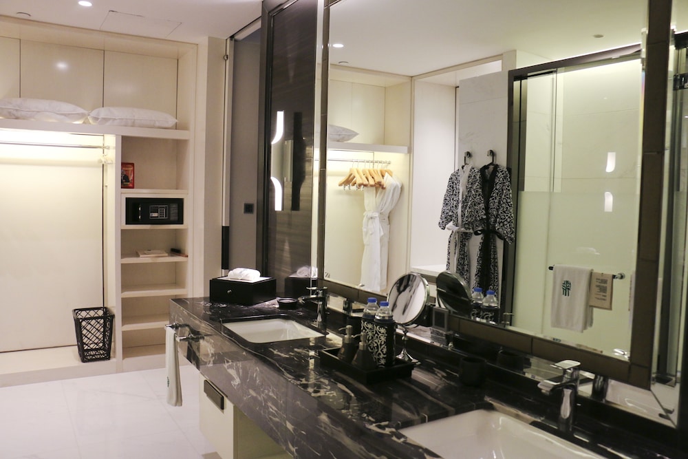 Premier Suite photo 3
