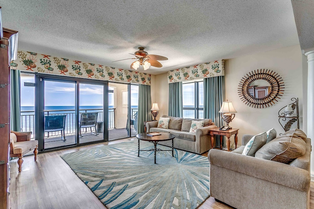 4 Bedroom Corner Suite