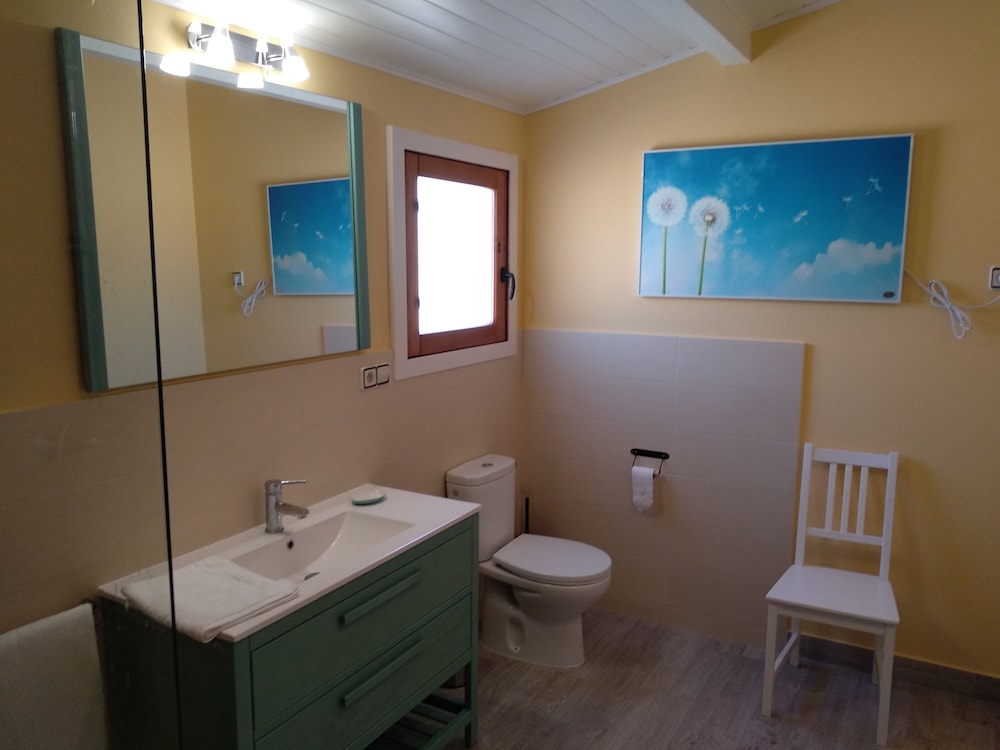 Double or Twin Room (1) photo 3
