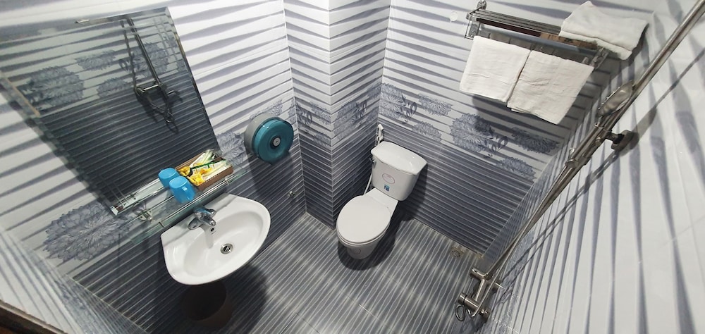 Standard Triple Room - Photo 5