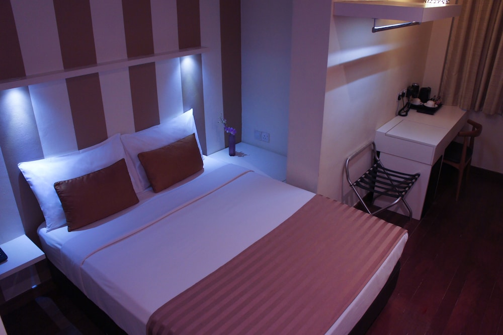 Superior Double or Twin Room photo 1
