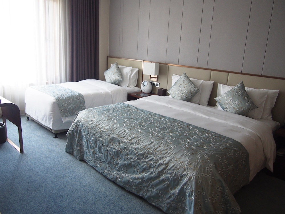 Deluxe Triple Room photo 1