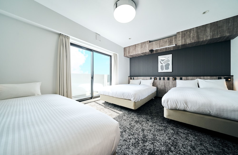 Deluxe Triple Room, Non Smoking - Photo 15