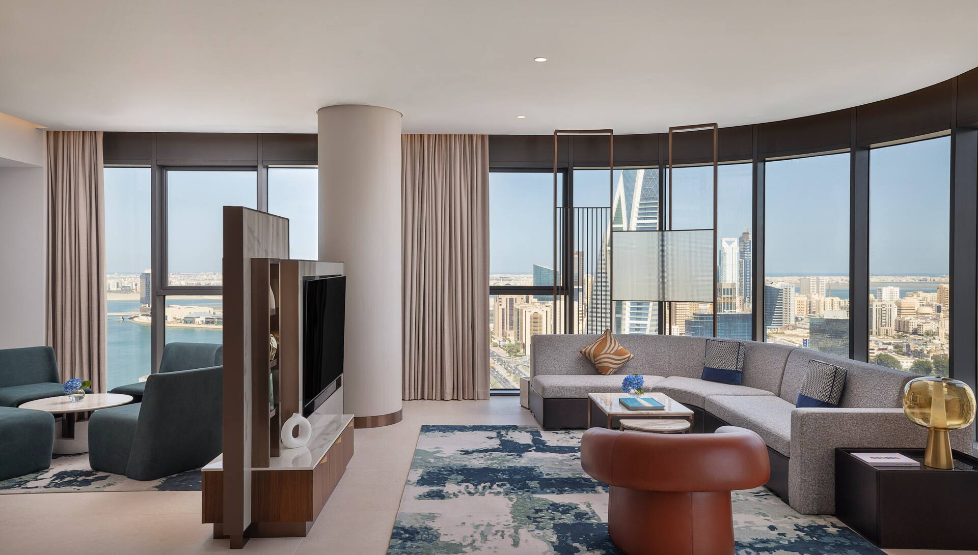 King Panoramic Two Bedroom Suite photo 1