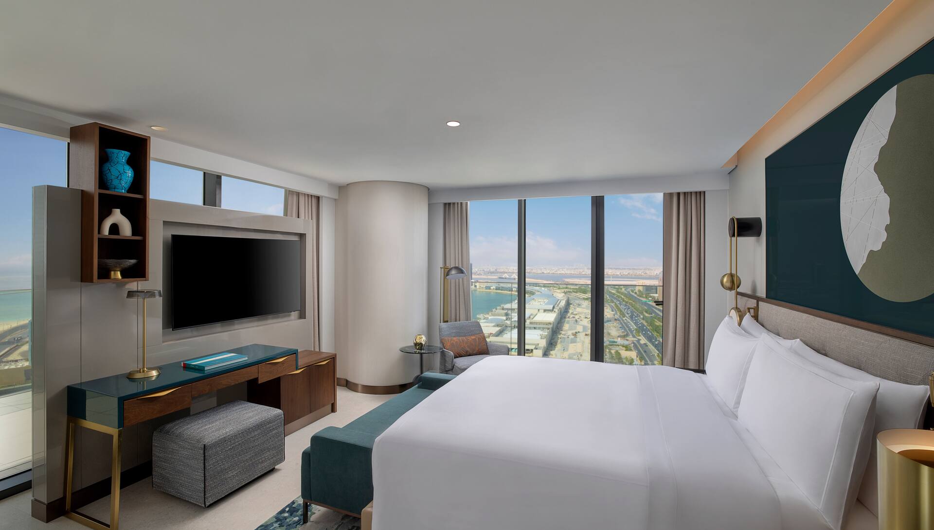 Premier Three Bedroom Suite Sea View