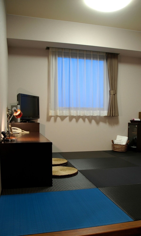Economy Japanese Style Twin Room, Non Smoking