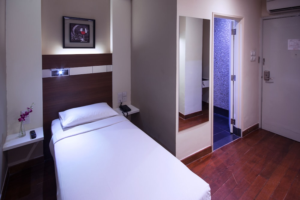 Standard Room, 1 Bed photo 1