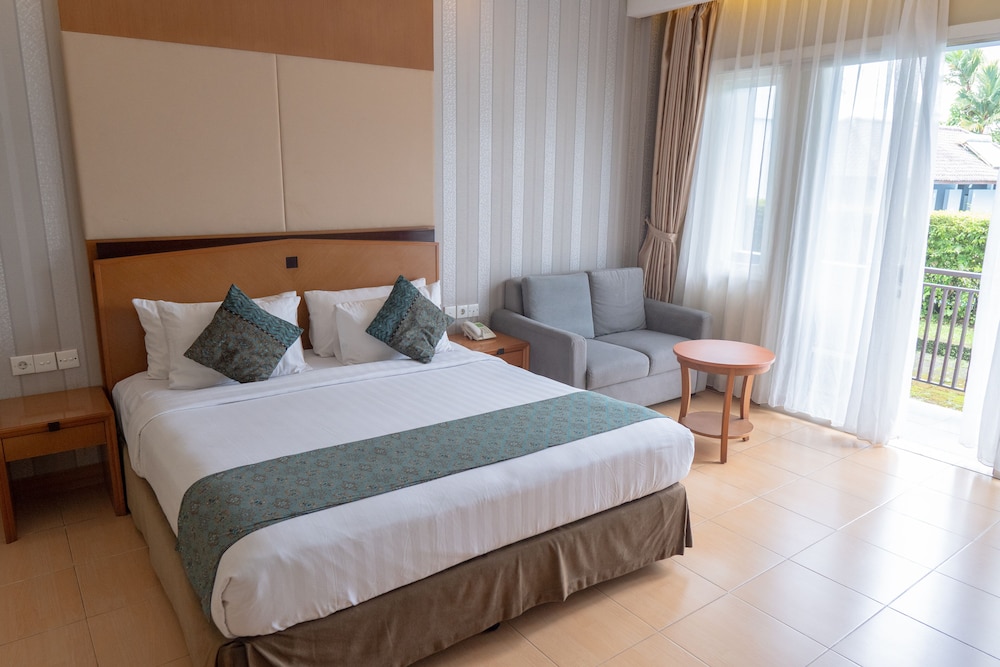 Executive Room