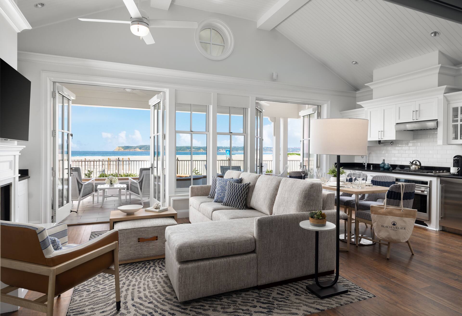 Beachfront Fireside Surf Cottage - 2 Bedroom