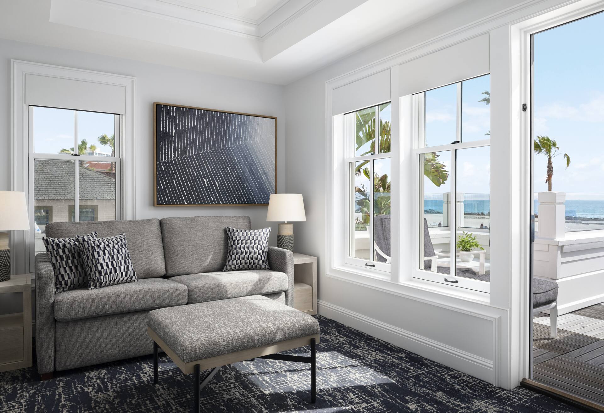 Beachfront Fireside Cottage thumbnail 5