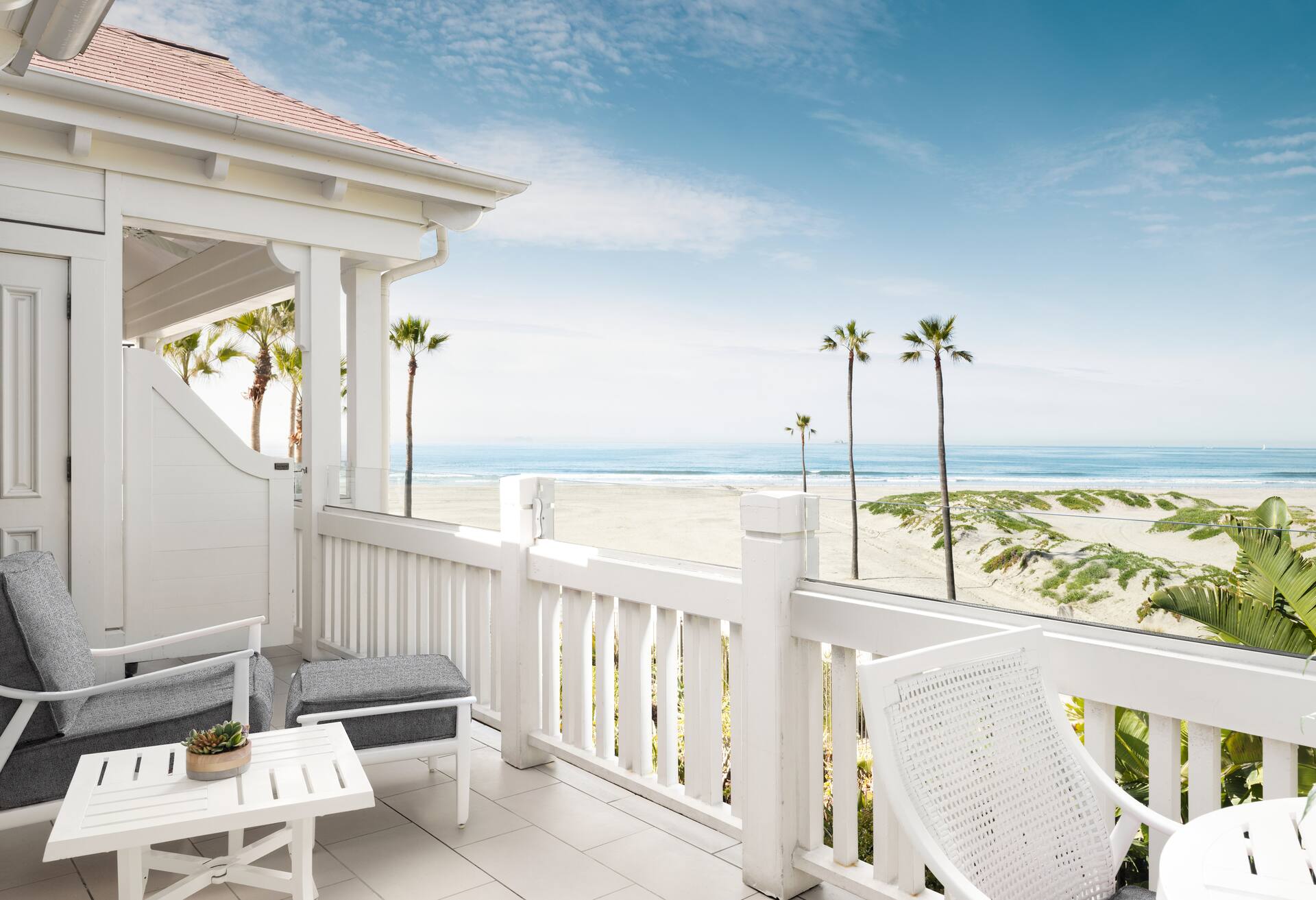 Beachfrnt Fireside Jr Ctg Mob/hear Access Tub thumbnail 6