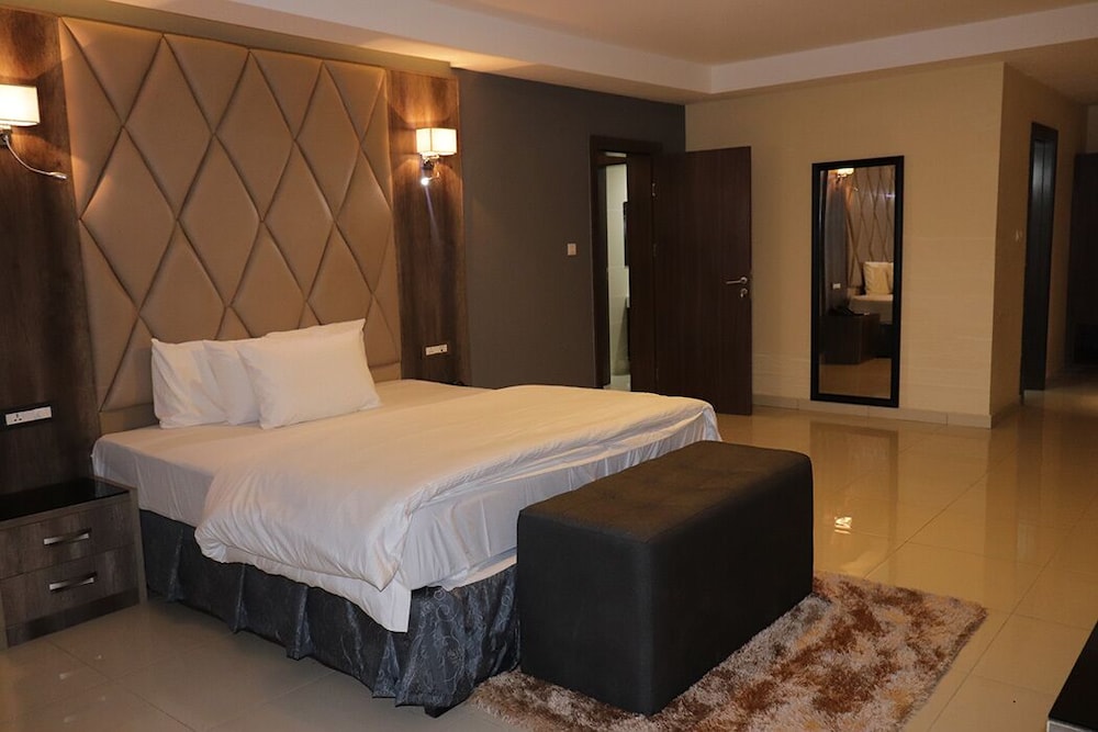 Economy Room, Balcony, City View