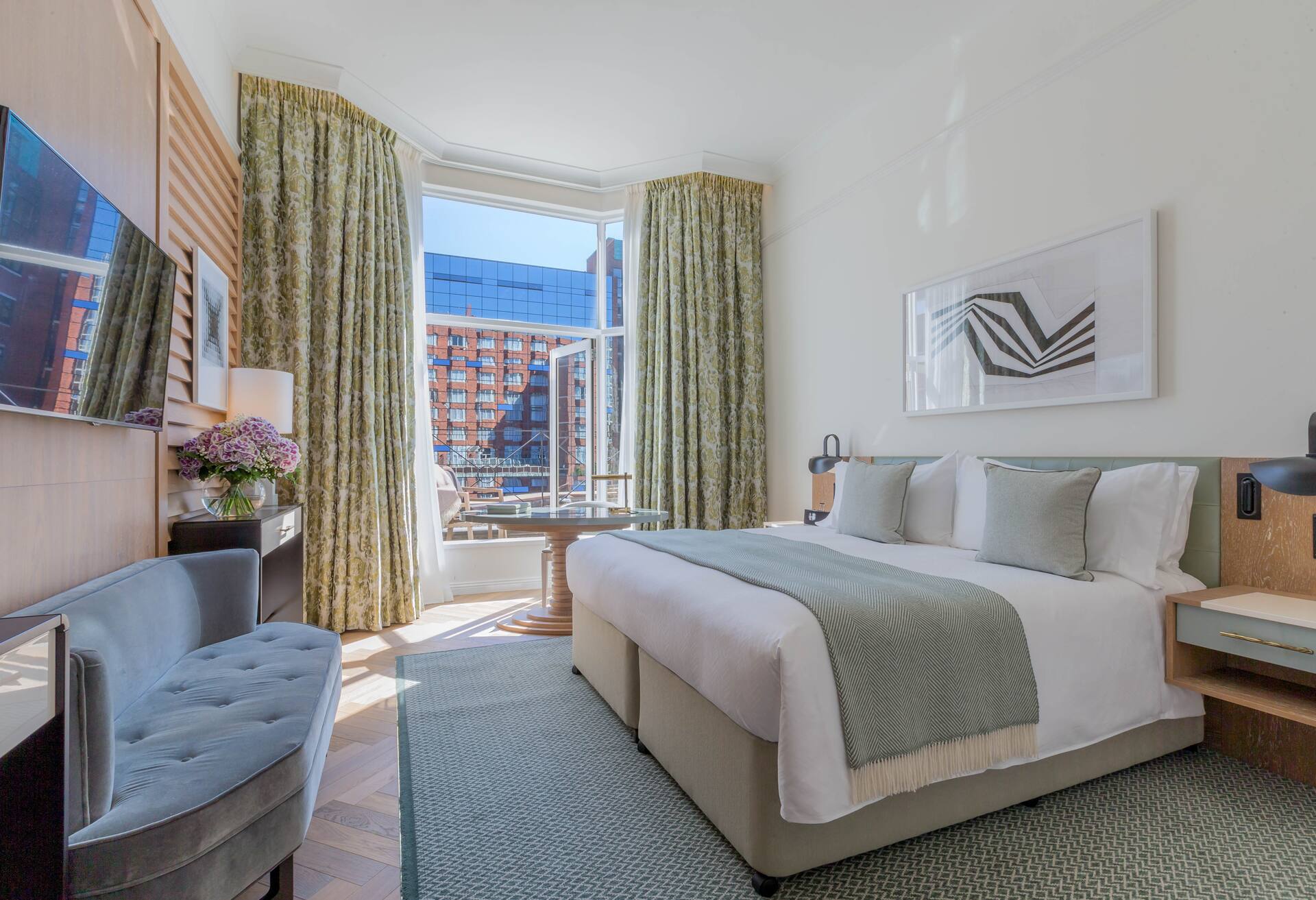 King Premier Room with Balcony