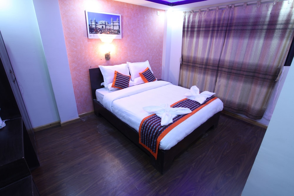 Standard Single Room, City View