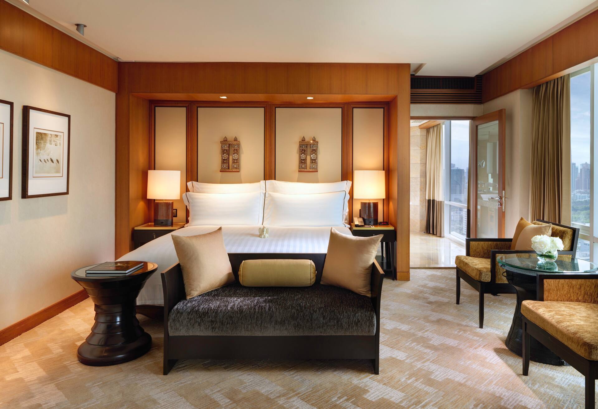 Conrad Suite thumbnail 5