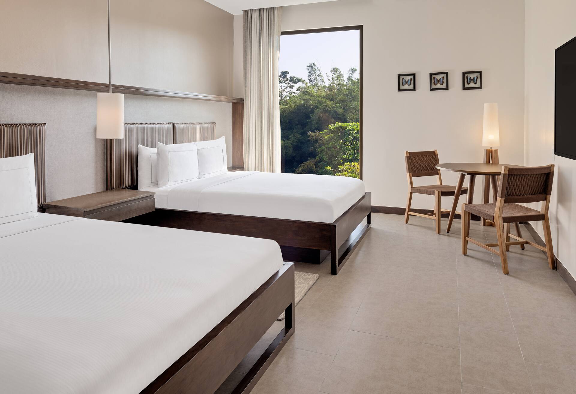 1 King 2 Queens 2 Bedroom Suite with Kitchen