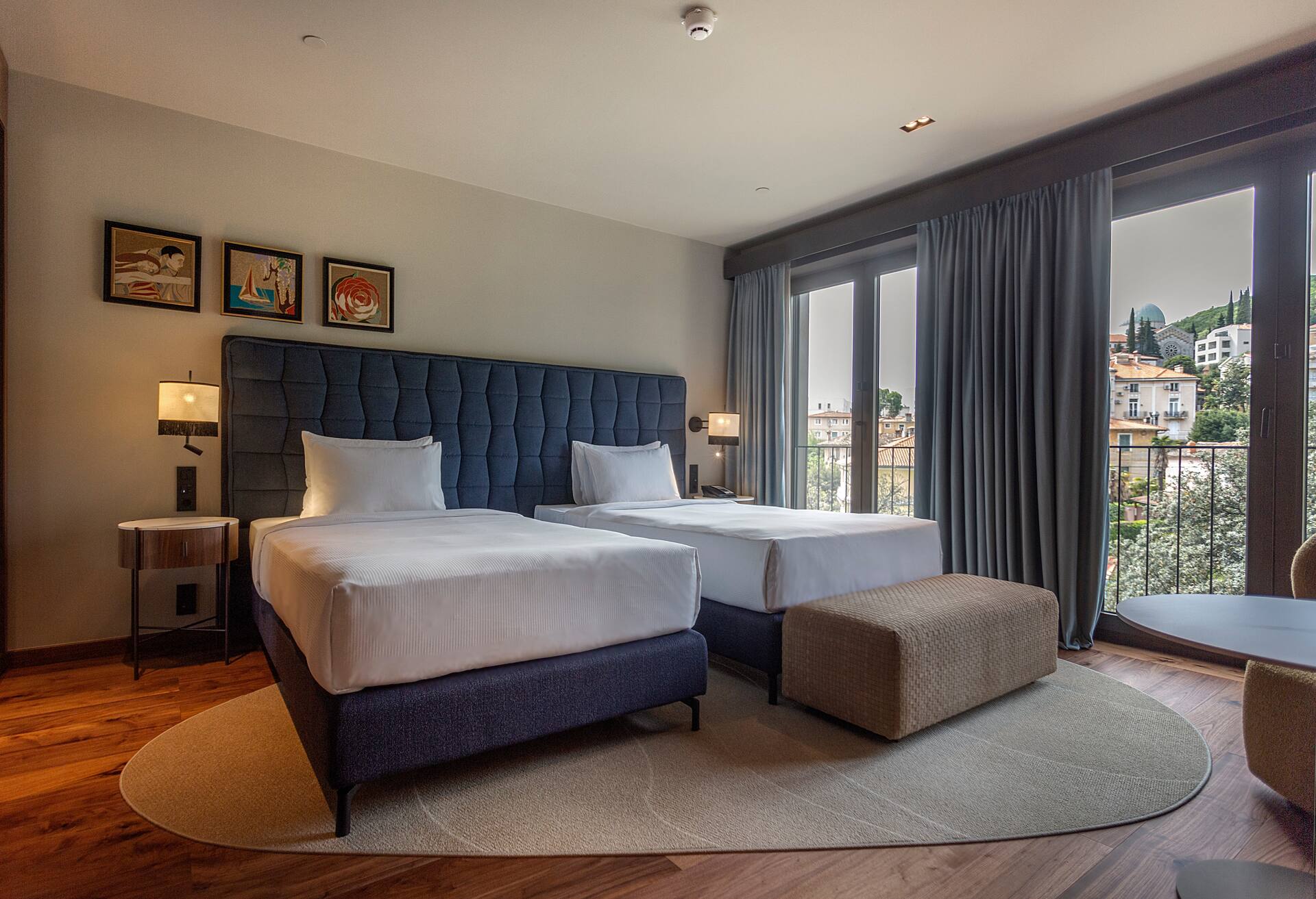 Keight Twin Room