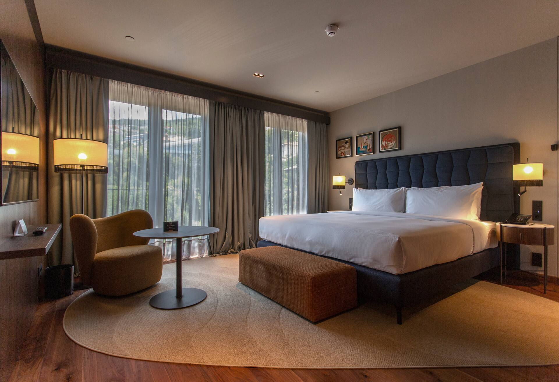 Keight King Room