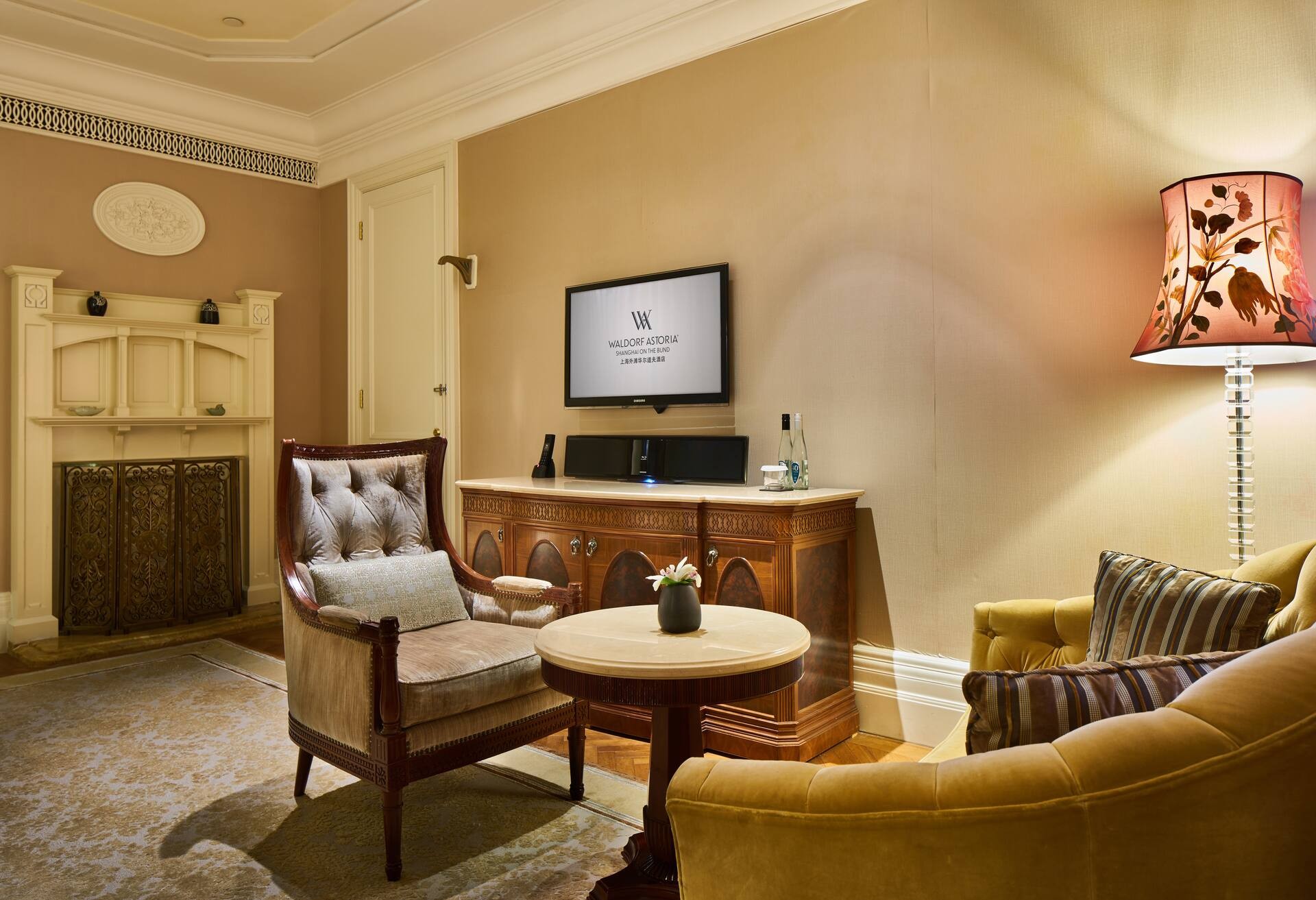 Bund Heritage River View Suite thumbnail 5