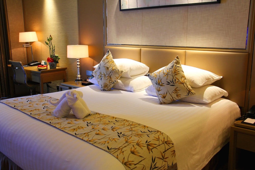 Superior Double Room, City View