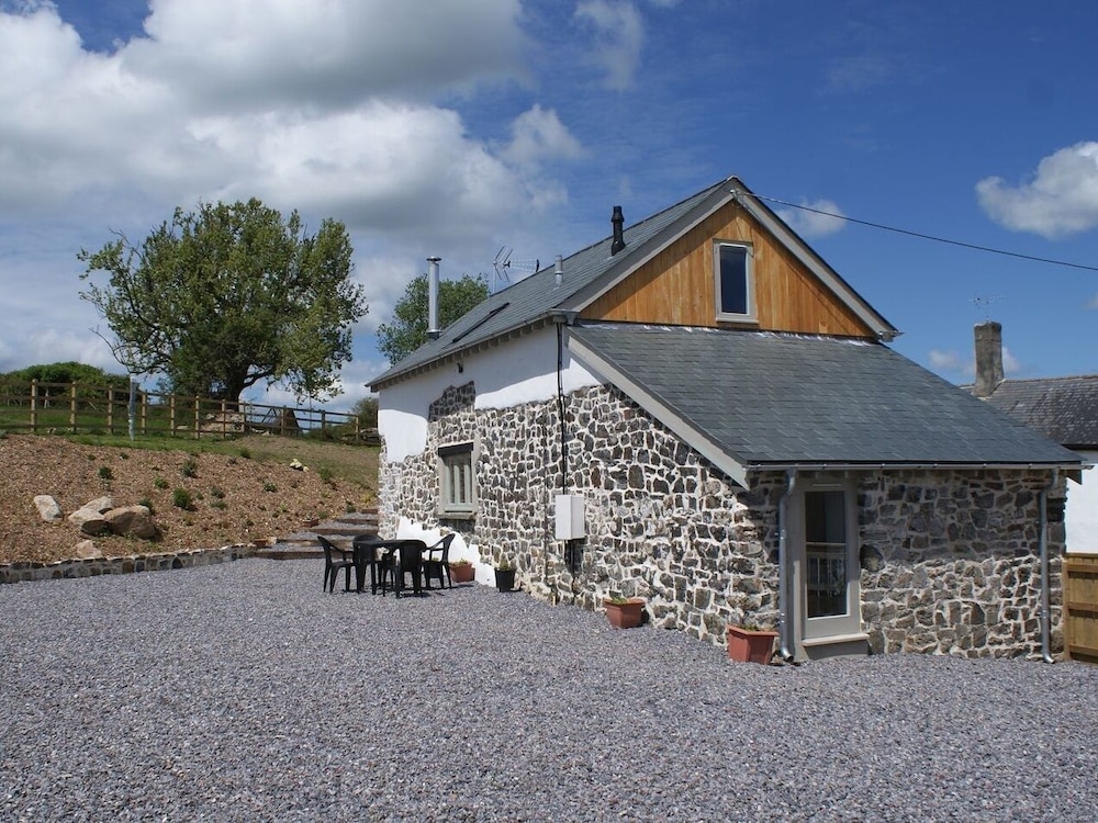 Cottage photo 1