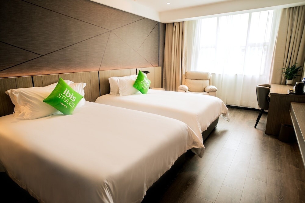 Superior Twin Room photo 3
