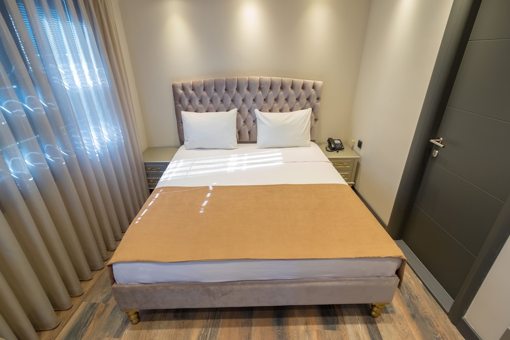 Economy Double Room photo 3
