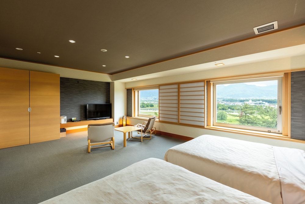 Japanese Modern Twin Room, Non Smoking photo 3