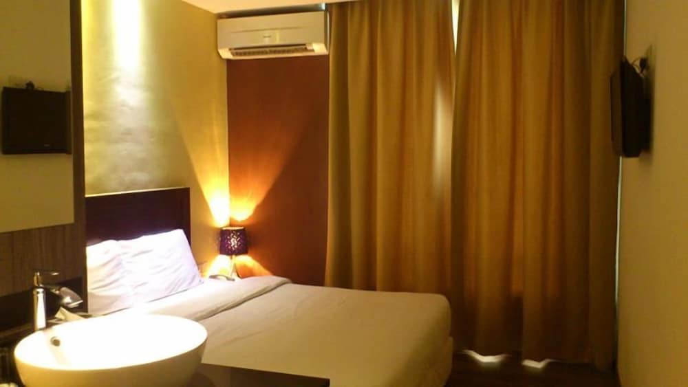 Deluxe Double Room - Photo 1