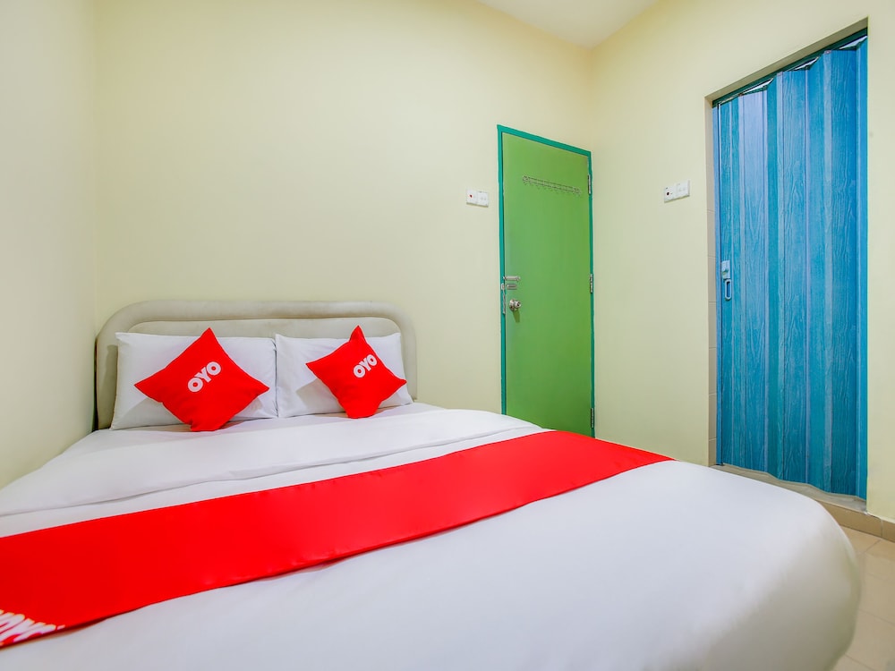 Deluxe Double Room, 1 Queen Bed photo 3