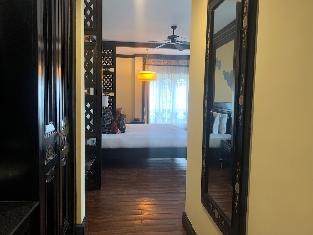 Luxury Room