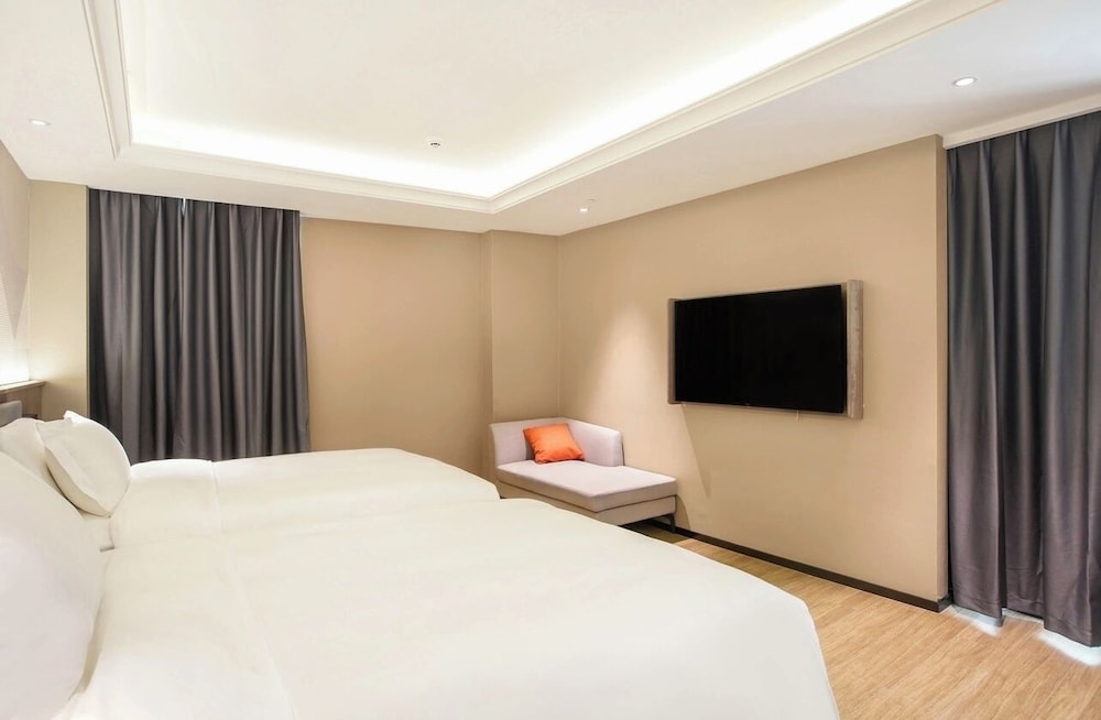 Luxury Twin Room photo 3