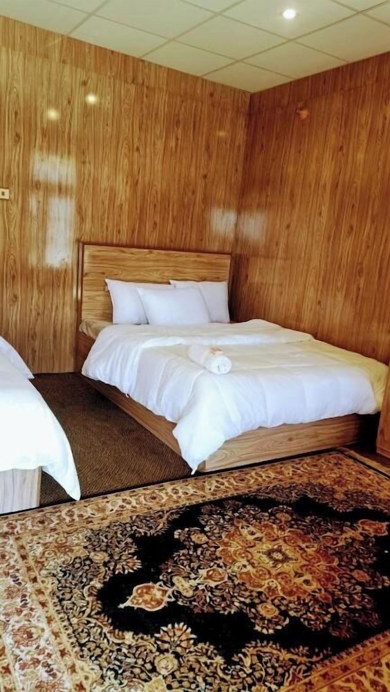 Deluxe Twin Room photo 2