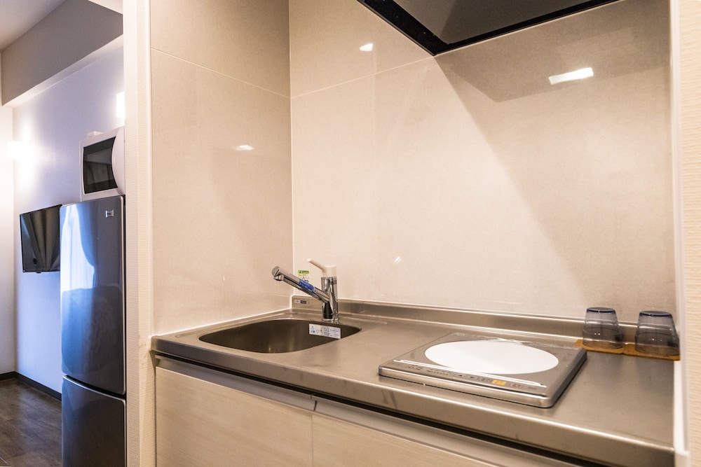 Standard Double Room - Photo 8