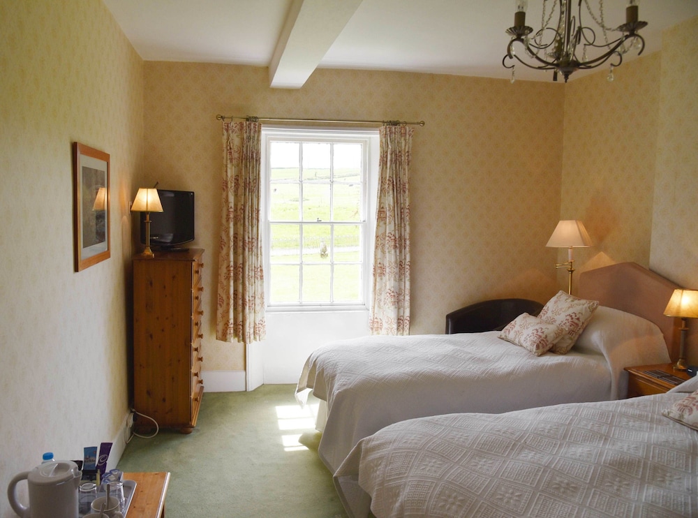 Twin Room, Ensuite, Garden View photo 2
